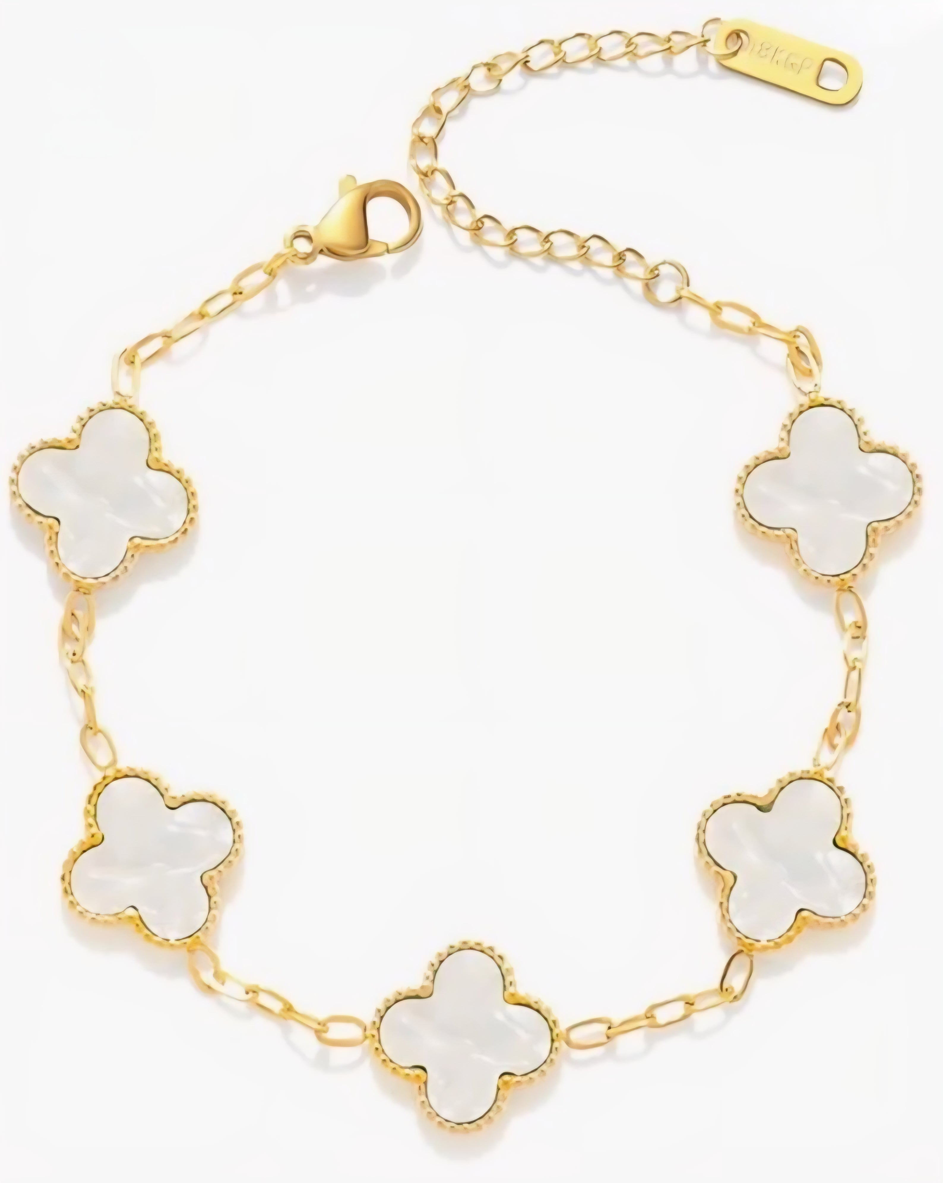 Clover charm bracelet